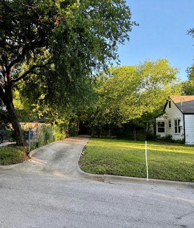 3904 Willbert Rd — photo 2
