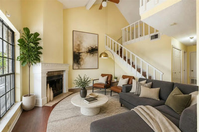 1610 Waterston Ave #11 — photo 2