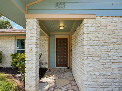 803 Campbell St — photo 3
