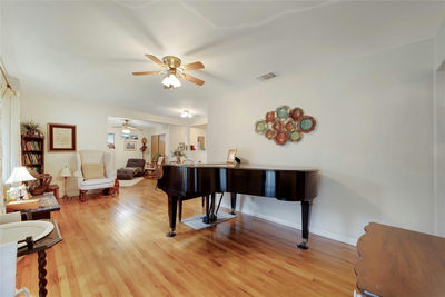 107 Mandalay Ln — photo 4