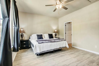 1624 Coral Sunrise Trl — photo 3
