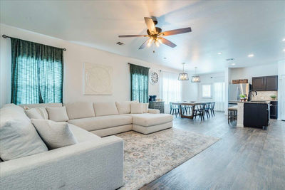 121 Coleto Creek Loop — photo 2