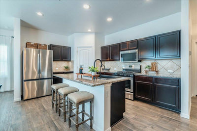 121 Coleto Creek Loop — photo 4