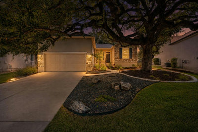 102 Verbena Dr — photo 2