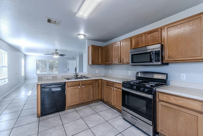 17808 Golden Valley Dr — photo 3