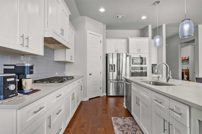 4376 Hannover Way — photo 2
