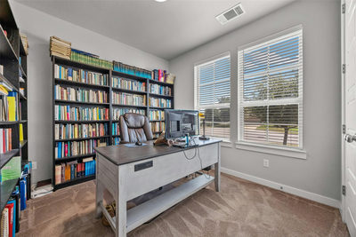 4376 Hannover Way — photo 4