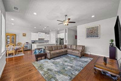 4376 Hannover Way — photo 4