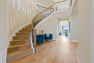 1300 Shelby Ln — photo 3