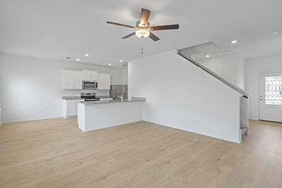 14509 Wahlbergs Way — photo 2