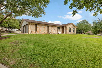 10608 Denell Cir — photo 2