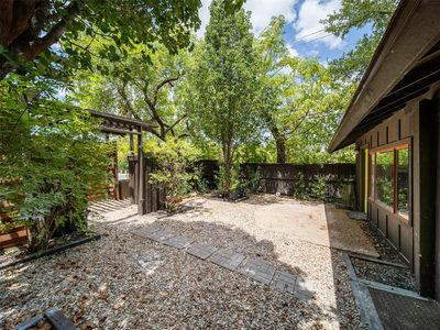 6413 Auburn Dr — photo 5