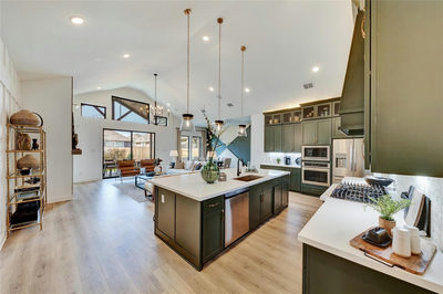 912 Sunny Ridge Dr — photo 2