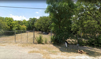 12108 N Lamar Blvd — photo 5