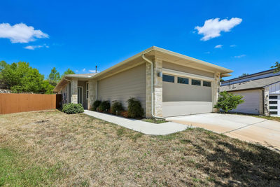 10724 Deaton Ln — photo 2