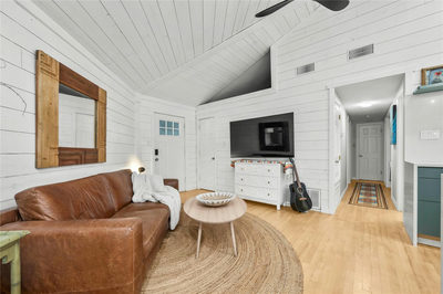 14805 General Williamson Dr — photo 3