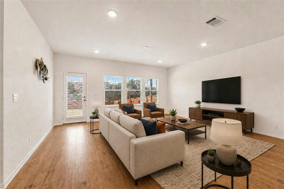 2428 Hackamore Dr — photo 3