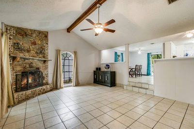 304 Lea Ln — photo 4