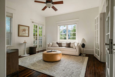1105 Travis Heights Blvd — photo 5