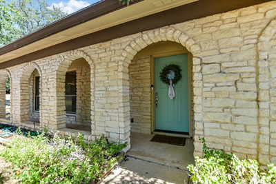 6920 Scenic Brook Dr — photo 3