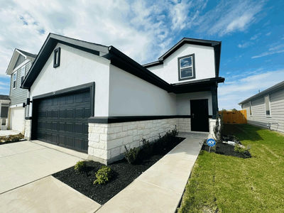 152 Hornet St — photo 5