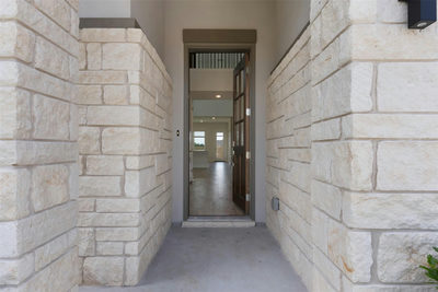 213 Montecido Dr — photo 2