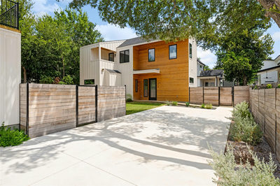 1215 Fort Branch Blvd #2 — photo 2