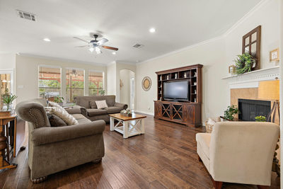19501 Sangremon Way — photo 4