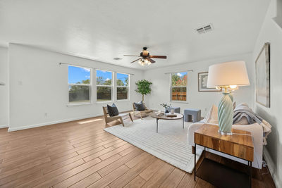 113 Bexar Forest Cv — photo 5