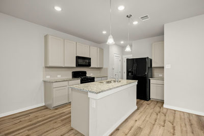 602 Caterpillar St #C — photo 5