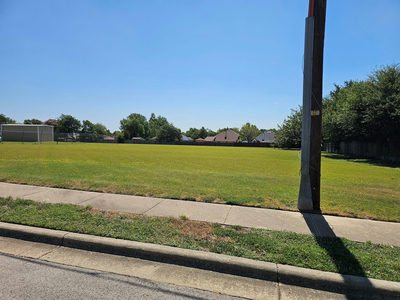 603 S Railroad Ave — photo 2