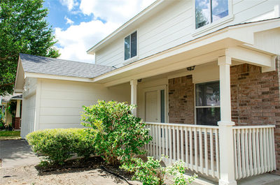2805 Tyler Ln — photo 2