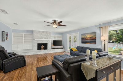 206 Corder Ln — photo 2