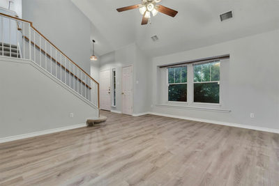 627 Scheel Rd — photo 5
