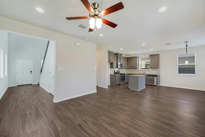 1300 Falconer Way — photo 4