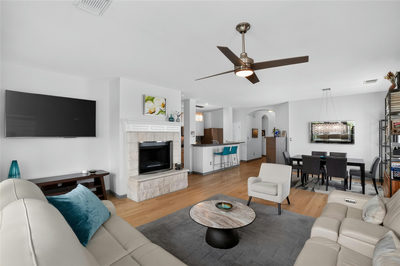 2713 Kinney Oaks Ct — photo 2