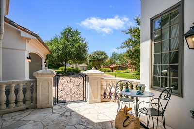 8734 Chalk Knoll Dr — photo 2