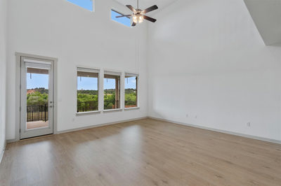 216 Mystic Canyon Ln — photo 4