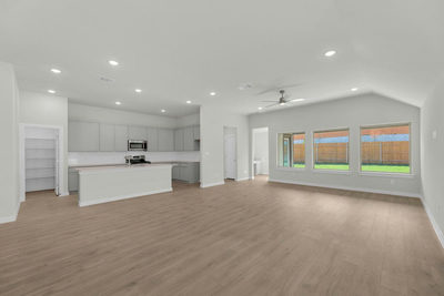 106 Melrose St — photo 2