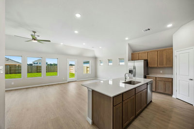 108 Melrose St — photo 4