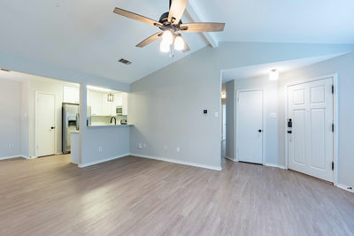 12700 La Salle Dr — photo 3