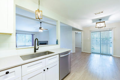 12700 La Salle Dr — photo 2