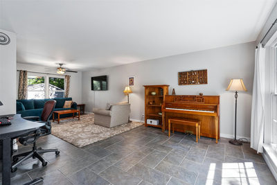 8300 Grayledge Dr — photo 5