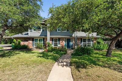 8300 Grayledge Dr — photo 3