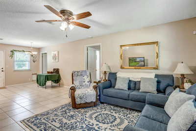 1113 Ash Dr — photo 2