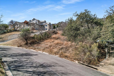 6304 Rusty Ridge Dr — photo 2