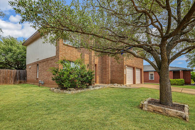 105 Golden Gate Dr — photo 2