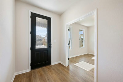 433 Carr Dr — photo 3