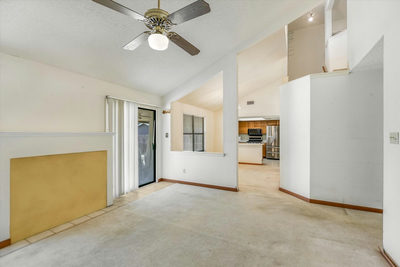 5308 Meadow Crst — photo 5