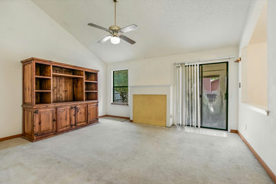 5308 Meadow Crst — photo 4